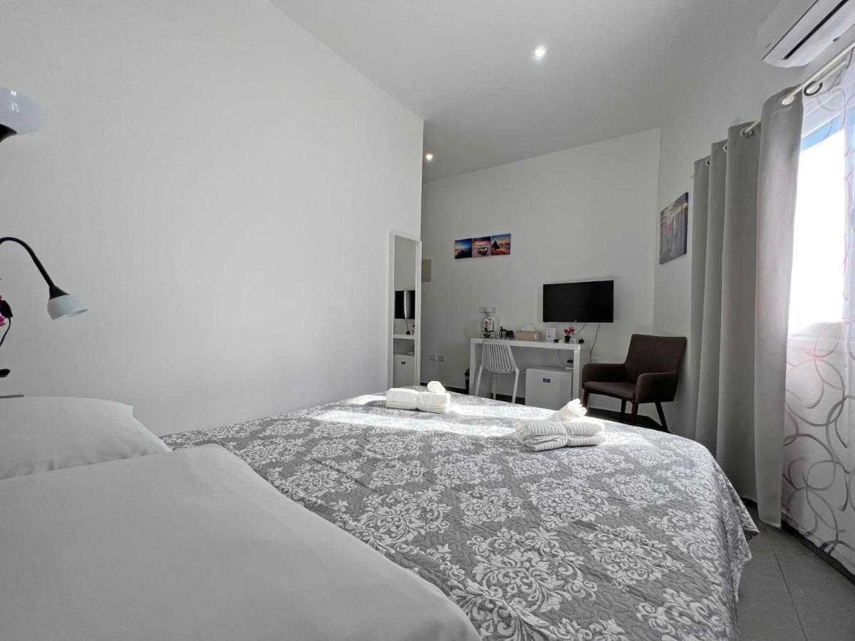 Apollo Rooms By Albert'S Apartment 拉纳卡 外观 照片