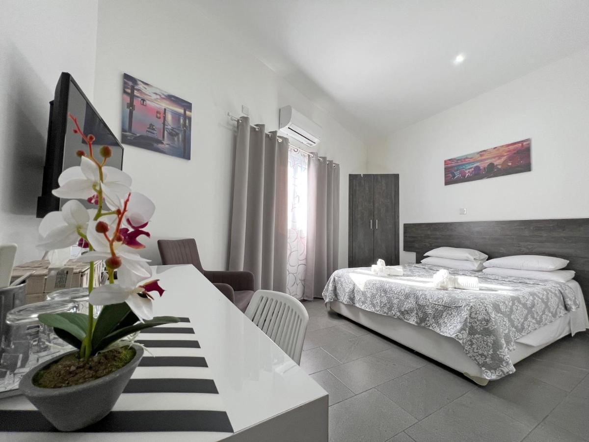 Apollo Rooms By Albert'S Apartment 拉纳卡 外观 照片